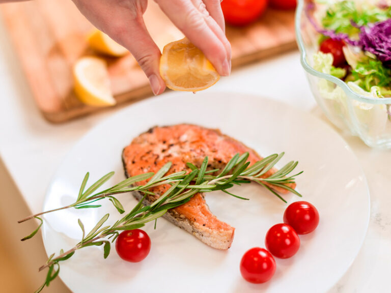 The Benefits of Eating Fish During Pregnancy and How to Consume It