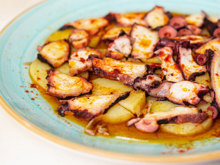 How to Make Galician-Style Octopus: The Perfect Recipe